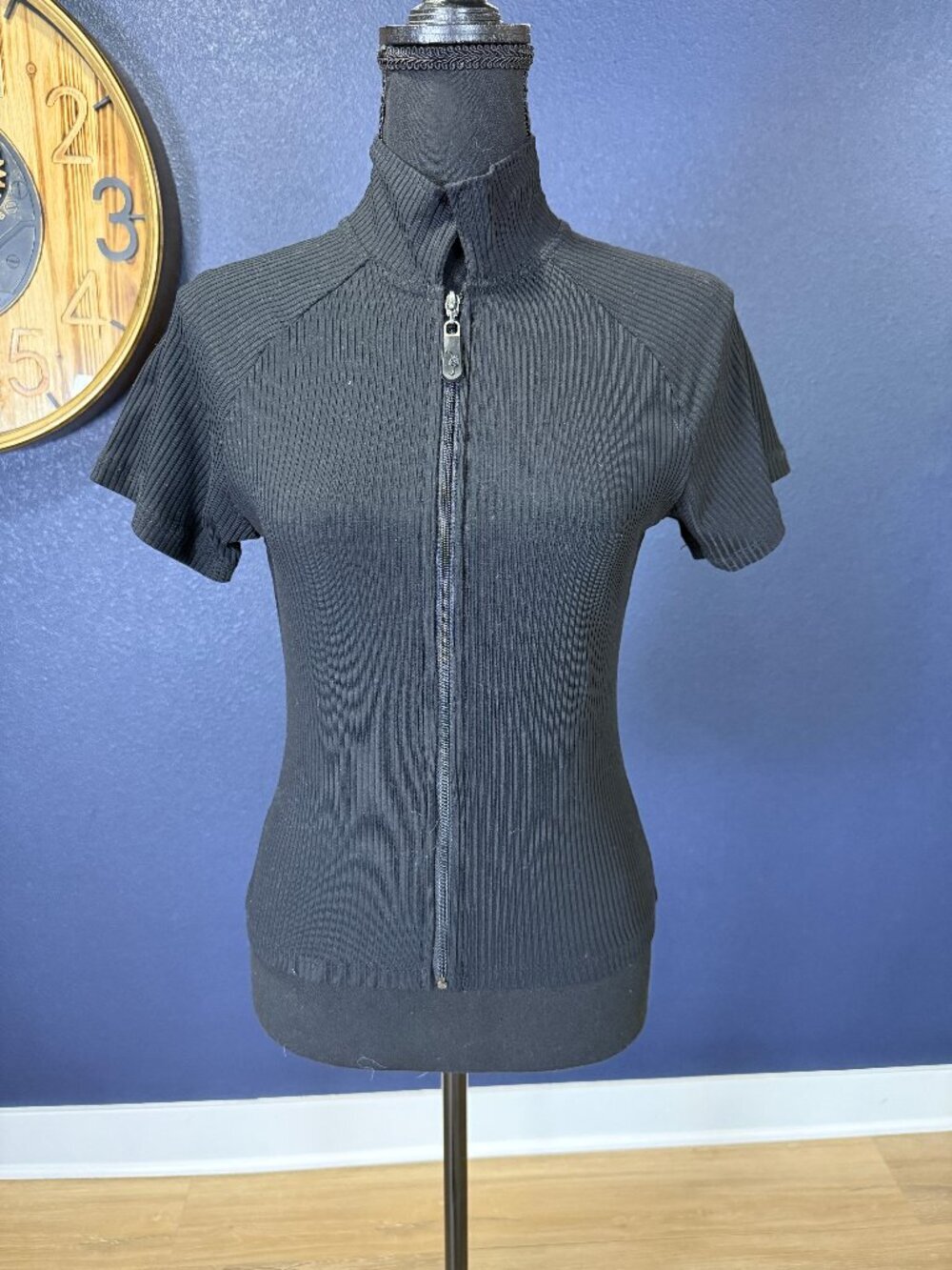 Bellwether Black Ribbed Full Zip Short Sleeve Women's Cycling Jersey | S
